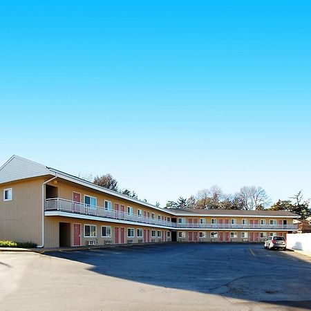 Rodeway Inn West Dodge أوماها المظهر الخارجي الصورة